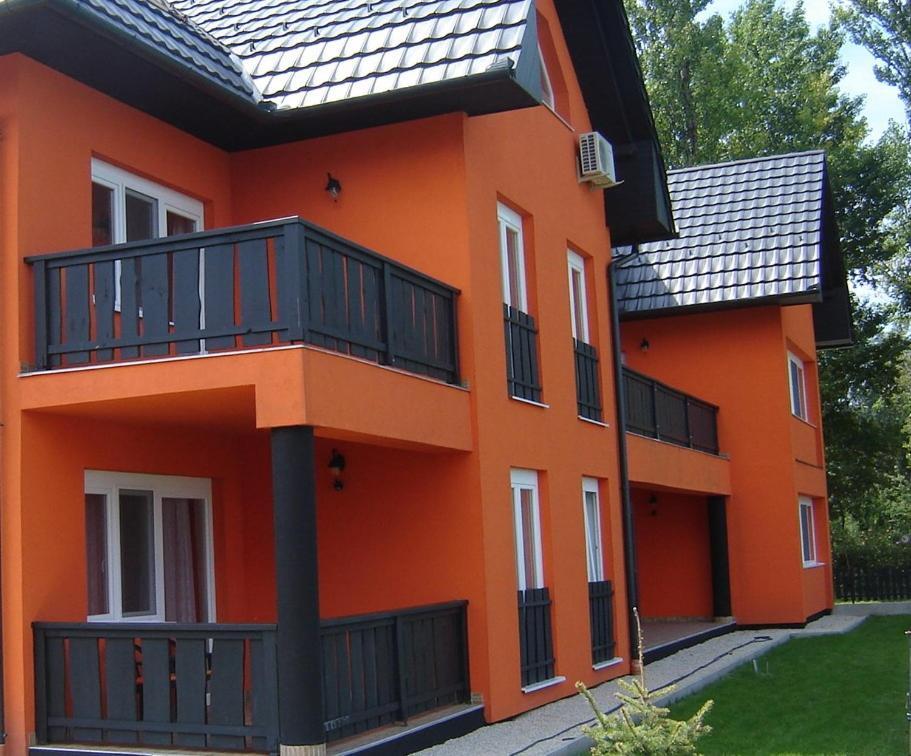 Rider Beach Balatonszárszó Екстериор снимка